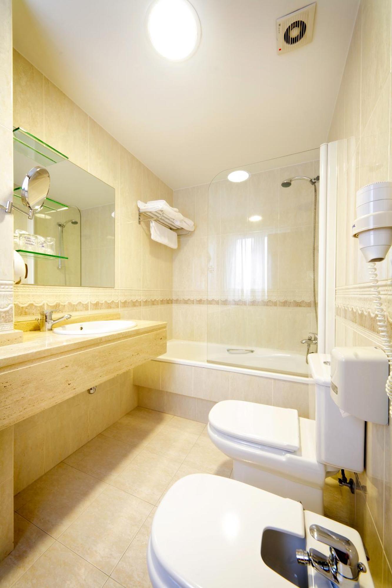Hotel Florida Arteixo Zewnętrze zdjęcie